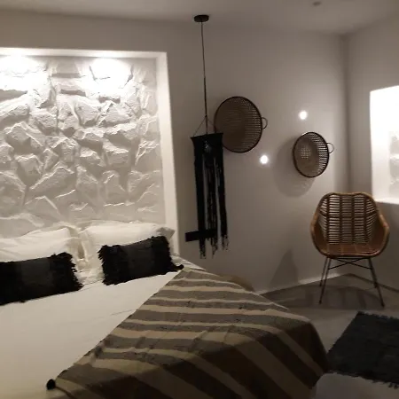 Ampelos Casart 4* Naxos City