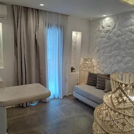 Ampelos Casart Aparthotel *