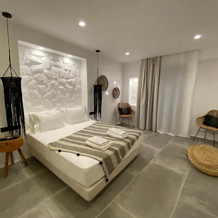 Lejlighedshotel Ampelos Casart