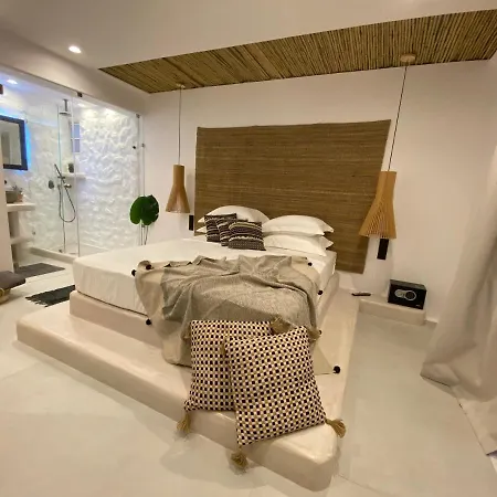 Ampelos Casart Lejlighedshotel 4*