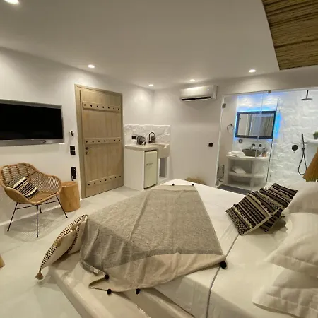 Hotel apartamentowy Ampelos Casart Naxos City