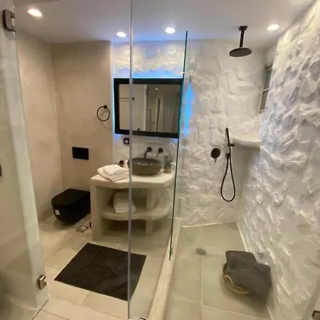 Ampelos Casart Naxos City